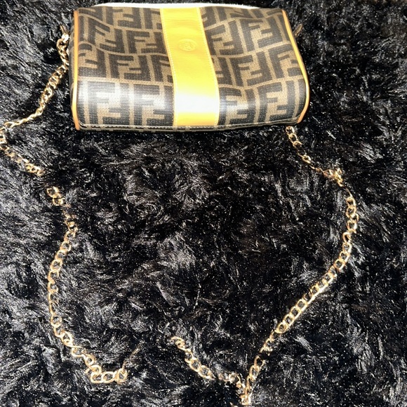 Vintage Zucca Fendi Crossbody chain bag - Picture 9 of 14